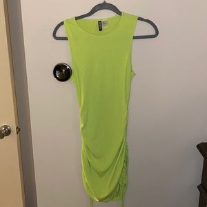 Neon dress green small